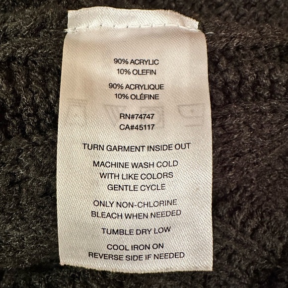 Natural Reflections - Dark Grey Cable Knit Crewneck Long Sleeve Sweater - US M - Picture 5 of 7